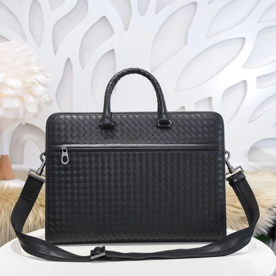 Lightweight Mens Bottega Veneta Briefcases 91403