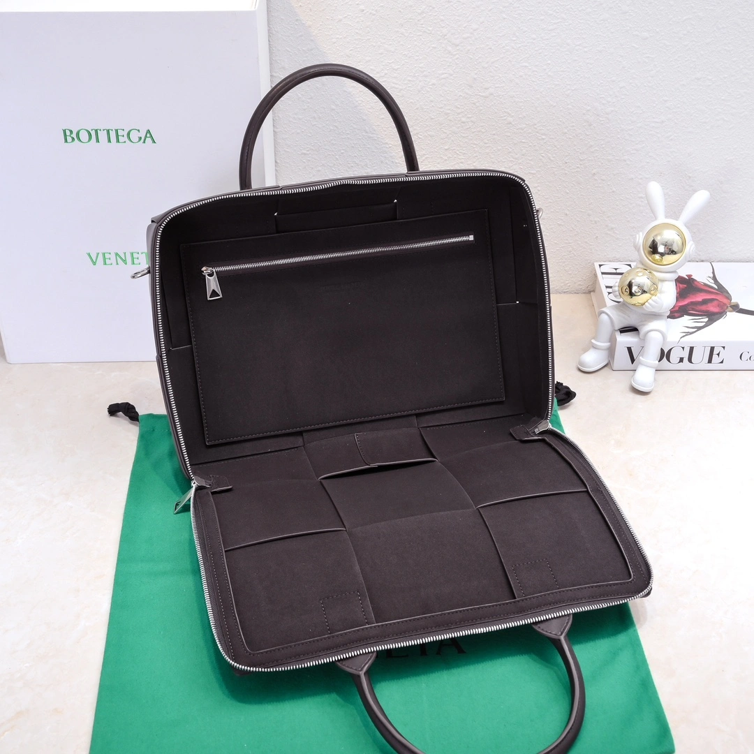 Mens Bottega Veneta Briefcases WeatherProof 67726