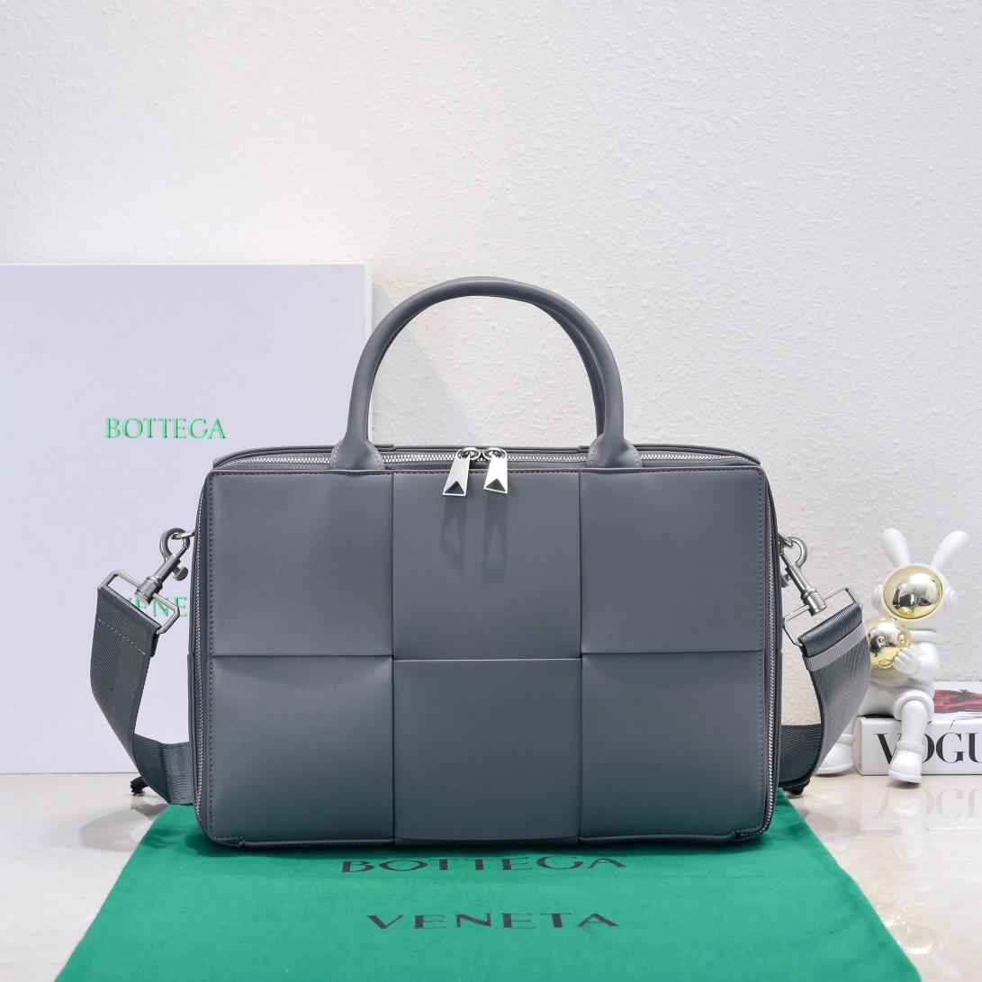 Mens Bottega Veneta Briefcases Sleek 67679