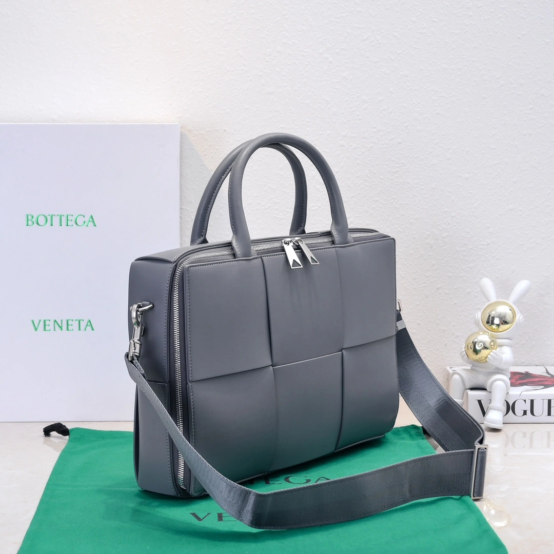 Mens Bottega Veneta Briefcases Sleek 67679