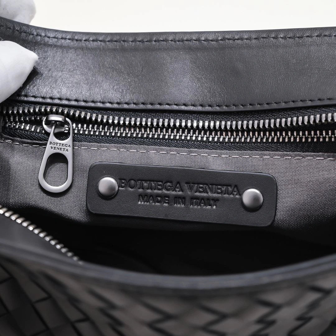 TimelessDesign Mens Bottega Veneta Clutch Bags 91389