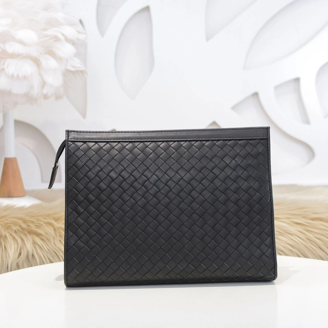 Fashionable Mens Bottega Veneta Clutch Bags 91406