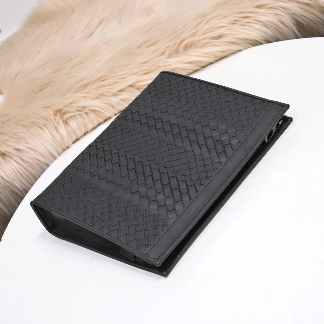Affordable Mens Bottega Veneta Clutch Bags 91377