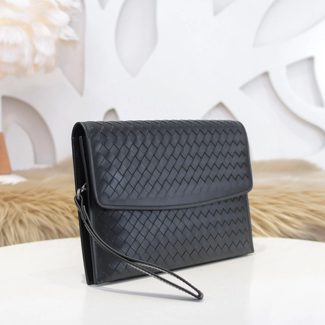 Resilient Mens Bottega Veneta Clutch Bags 91381