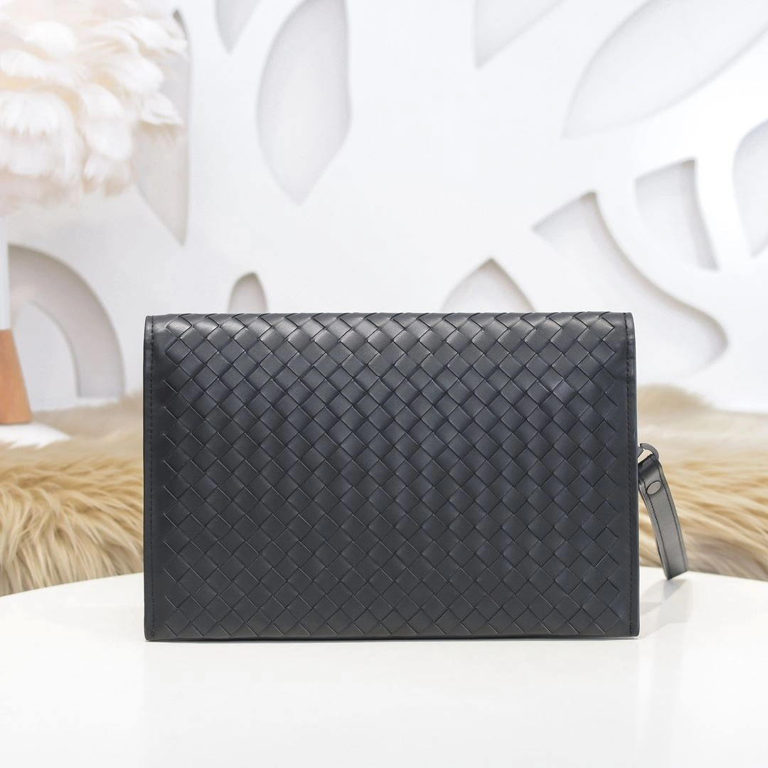 Resilient Mens Bottega Veneta Clutch Bags 91381
