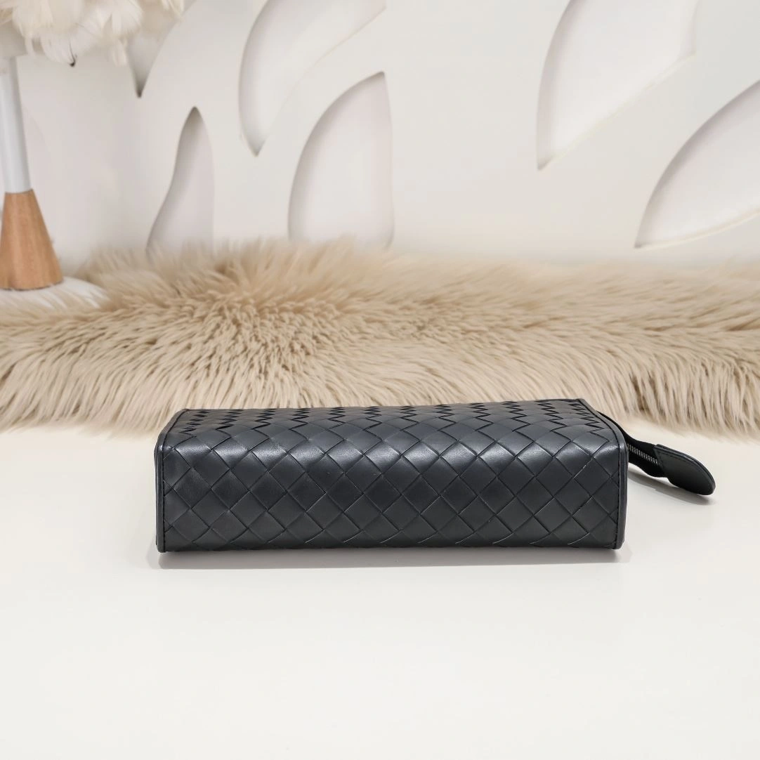 Mens Bottega Veneta Clutch Bags Vibrant 91354