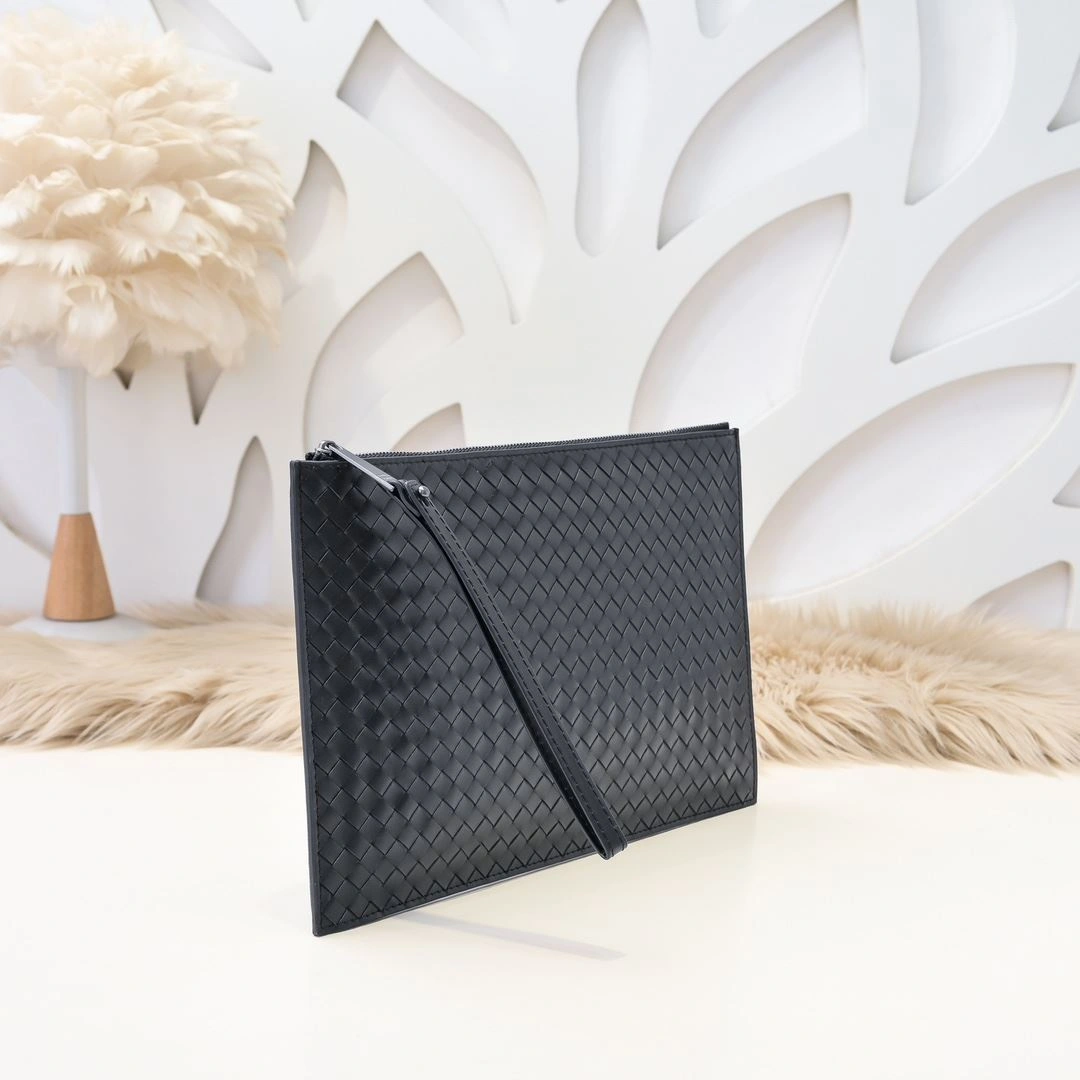 Mens Bottega Veneta Clutch Bags Lightweight 91358