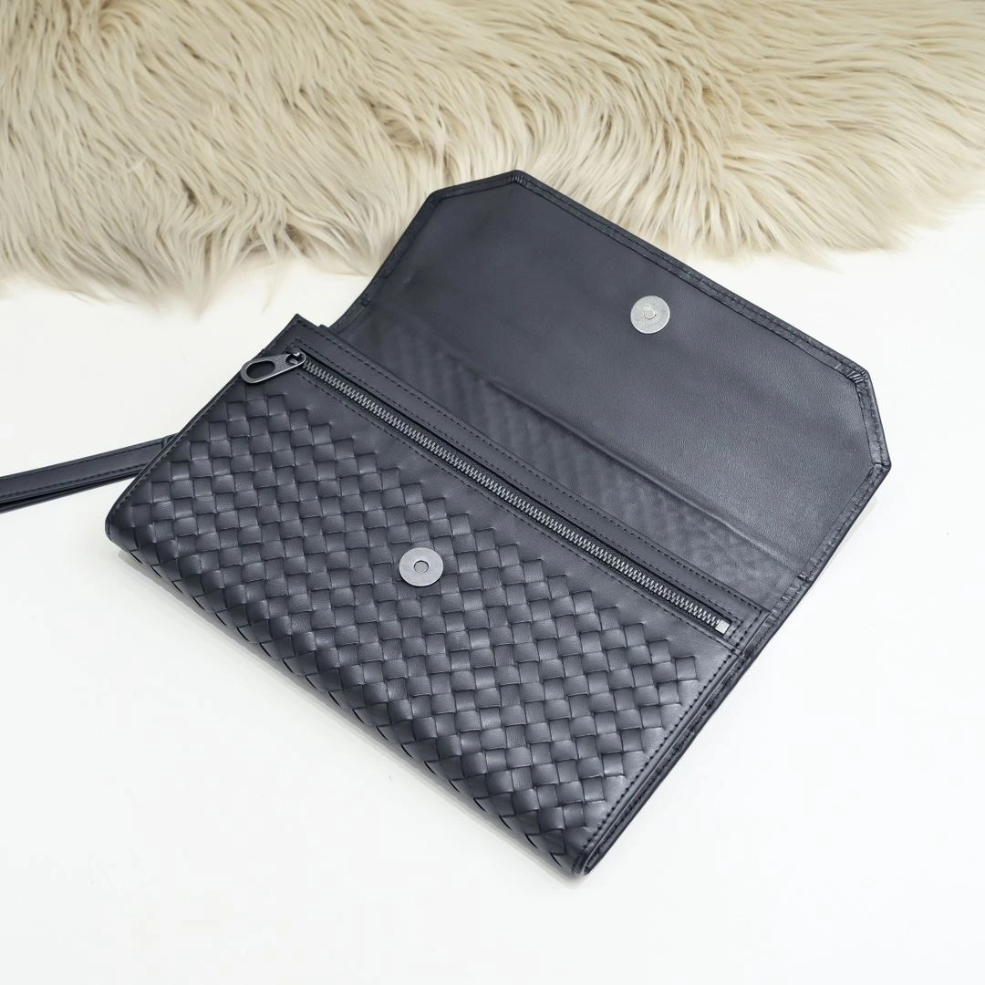 TechFriendly Mens Bottega Veneta Clutch Bags 91351