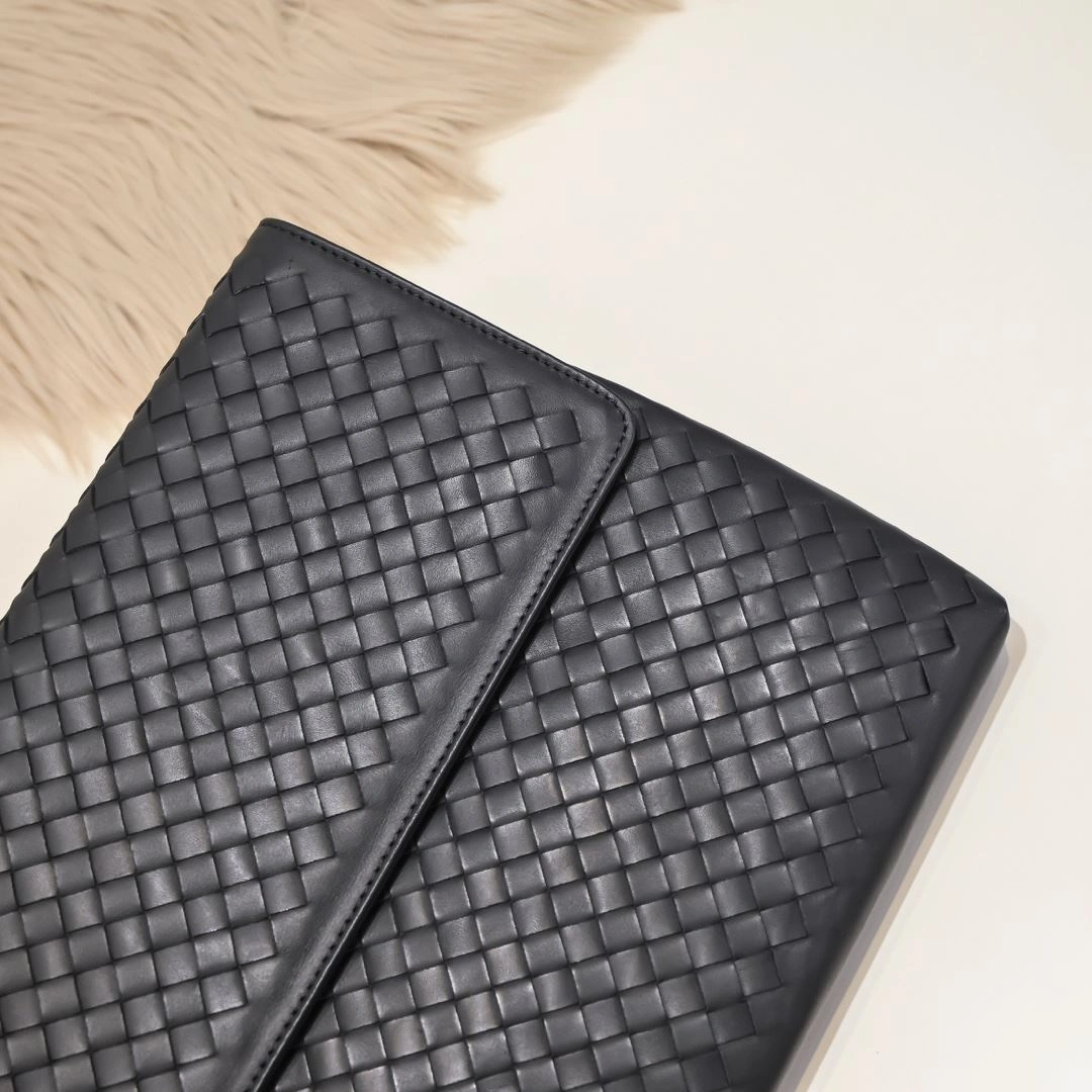 Mens Bottega Veneta Clutch Bags Sporty 91349