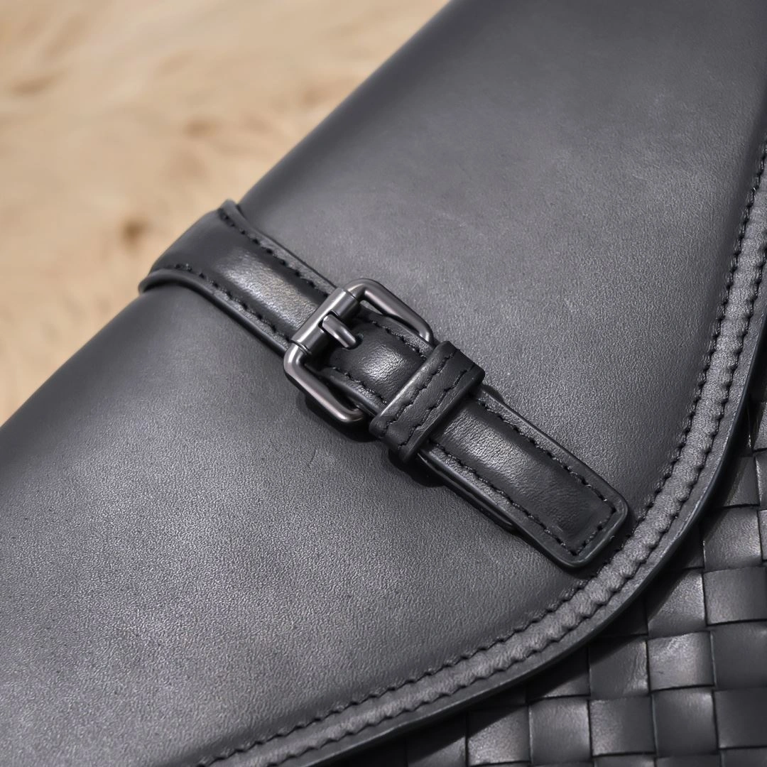 Mens Bottega Veneta Clutch Bags Minimalist 91345
