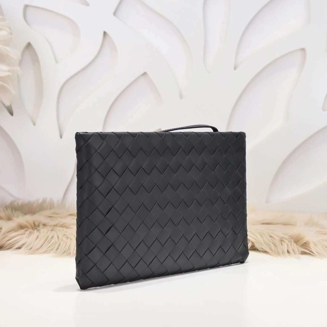 Mens Bottega Veneta Clutch Bags Sleek 91376