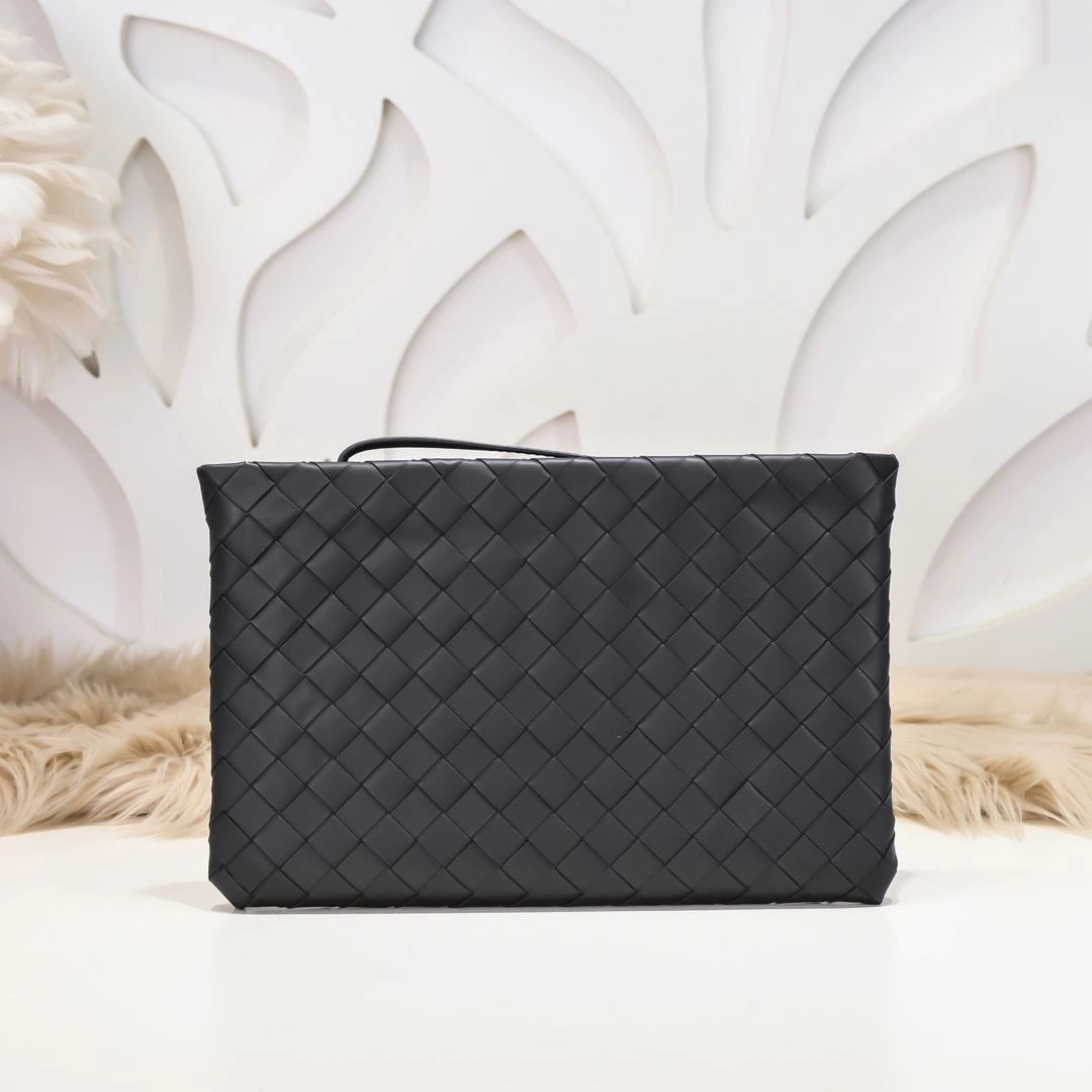 Mens Bottega Veneta Clutch Bags Sleek 91376