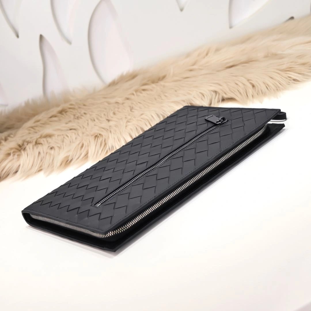 Mens Bottega Veneta Clutch Bags Bold 91342
