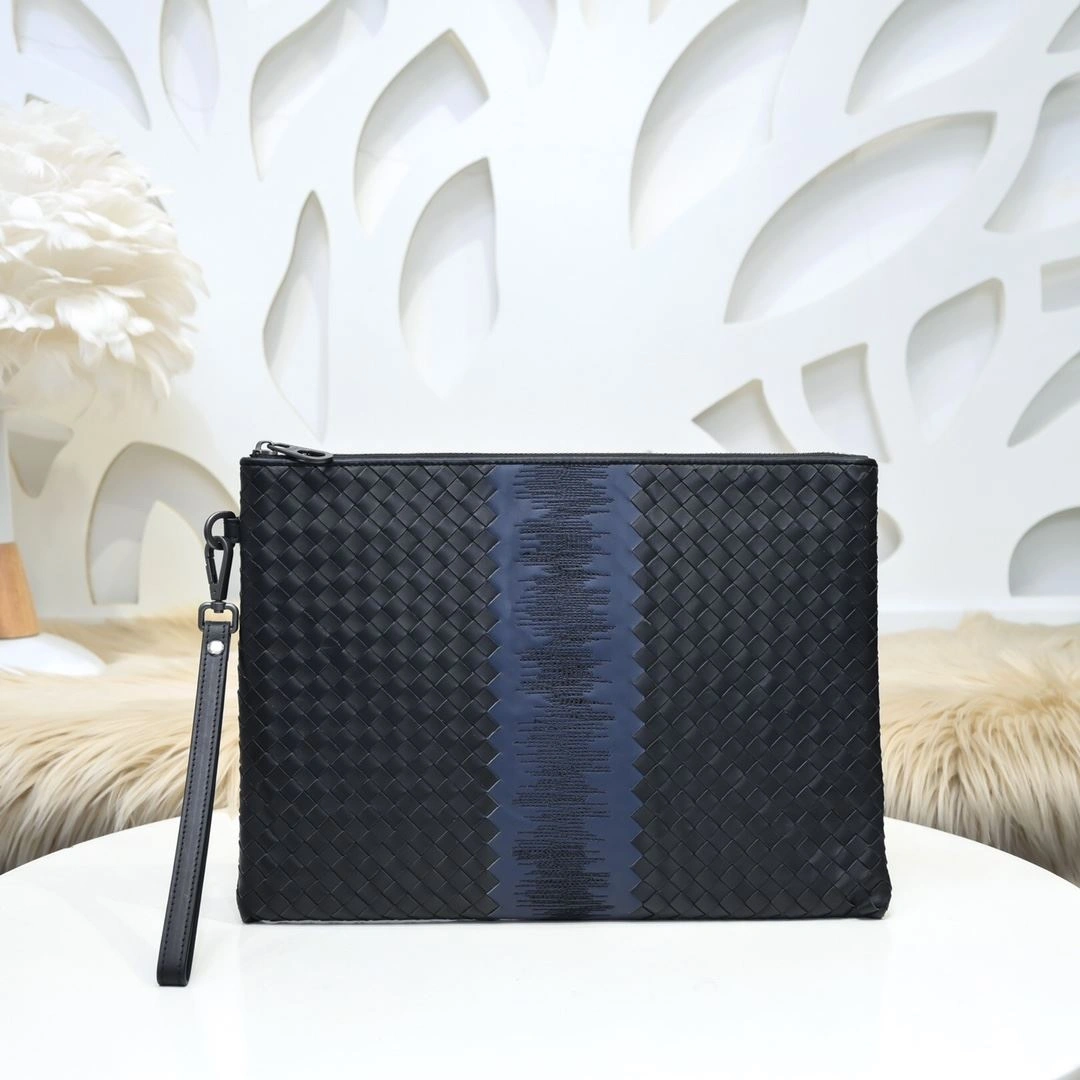Practical Mens Bottega Veneta Clutch Bags 91316