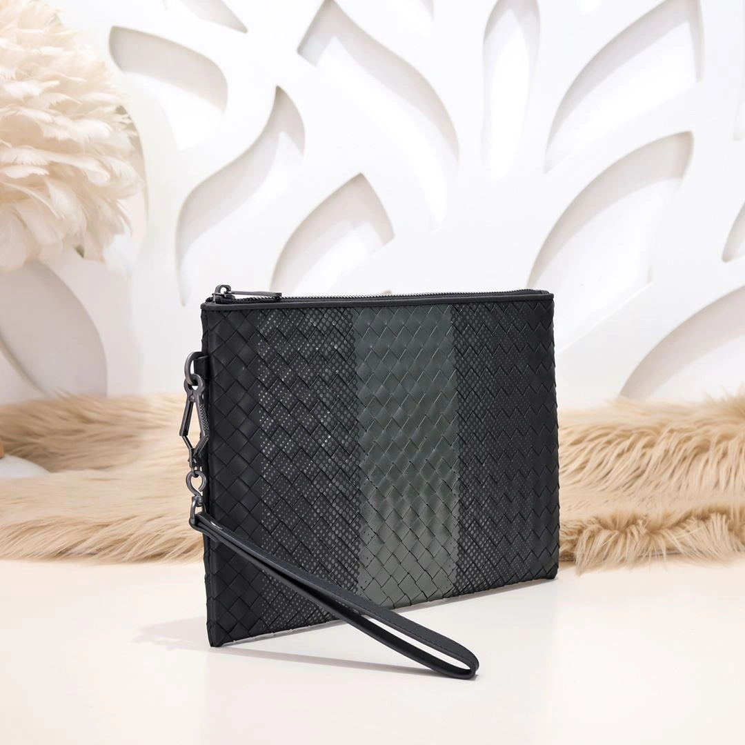 Comfortable Mens Bottega Veneta Clutch Bags 91310