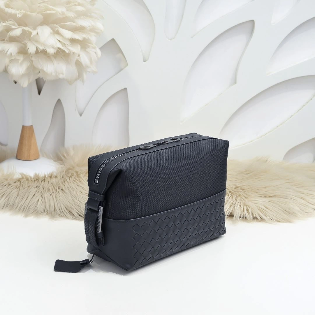 Youthful Mens Bottega Veneta Clutch Bags 91309