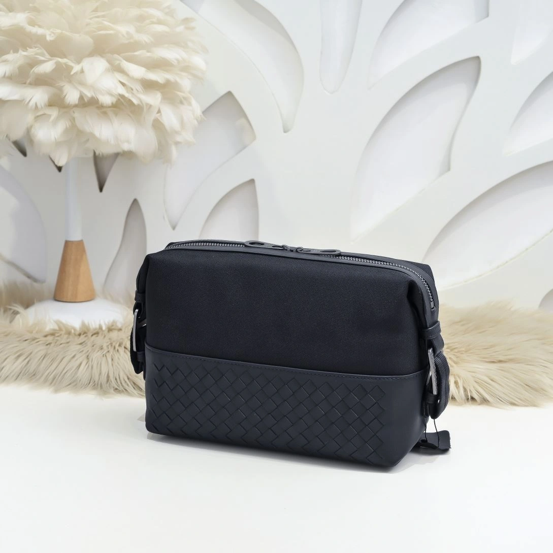 Youthful Mens Bottega Veneta Clutch Bags 91309