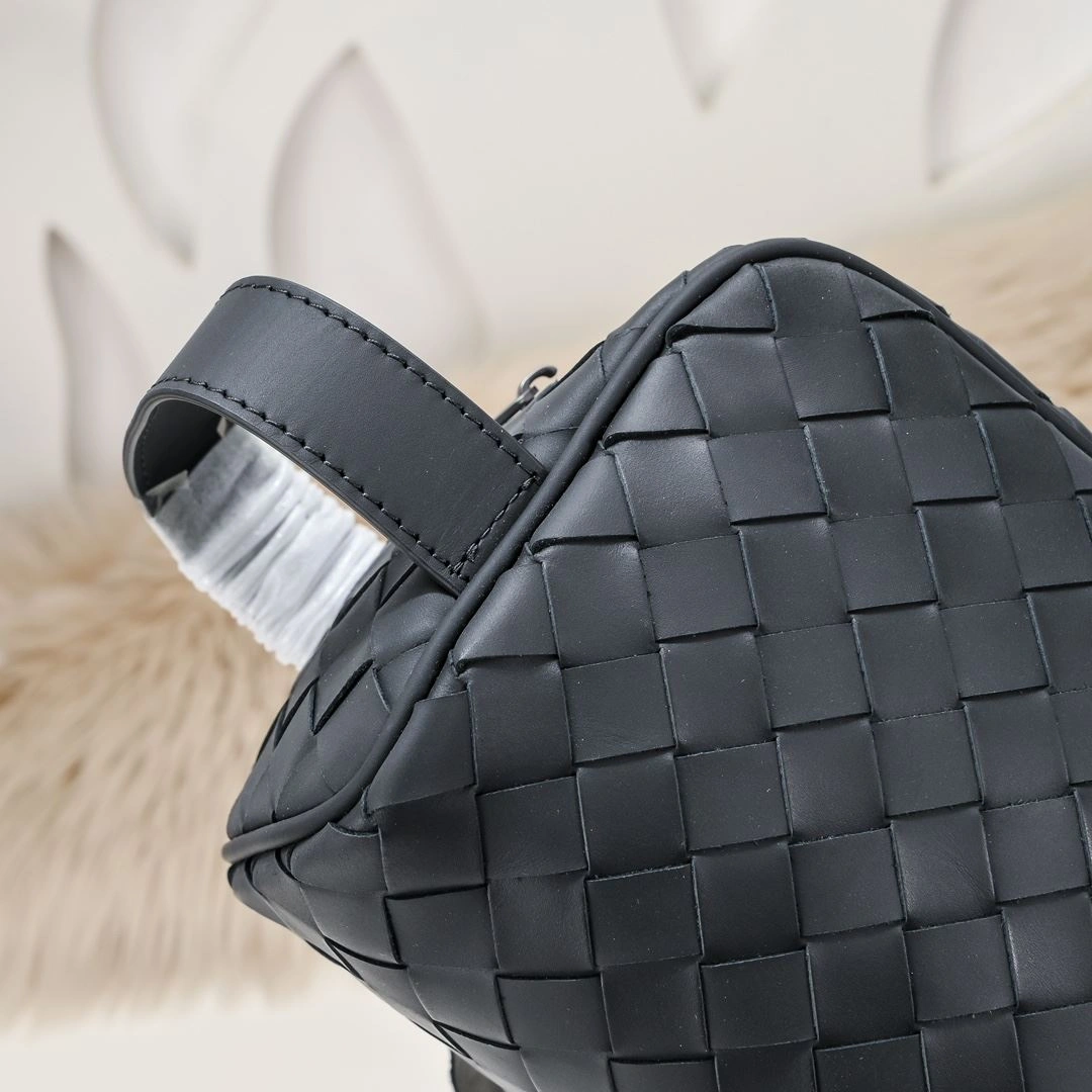 Unisex Mens Bottega Veneta Clutch Bags 91337