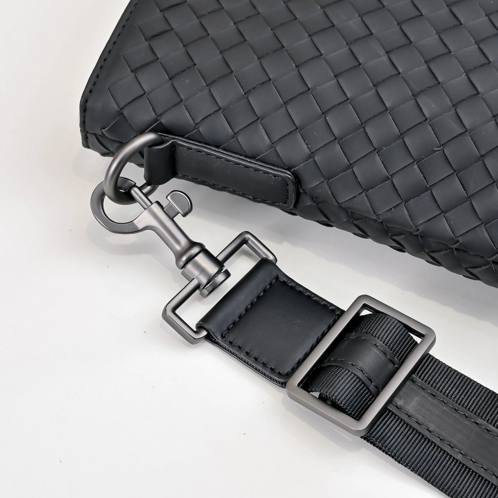 Chic Mens Bottega Veneta Satchel Bags 93417
