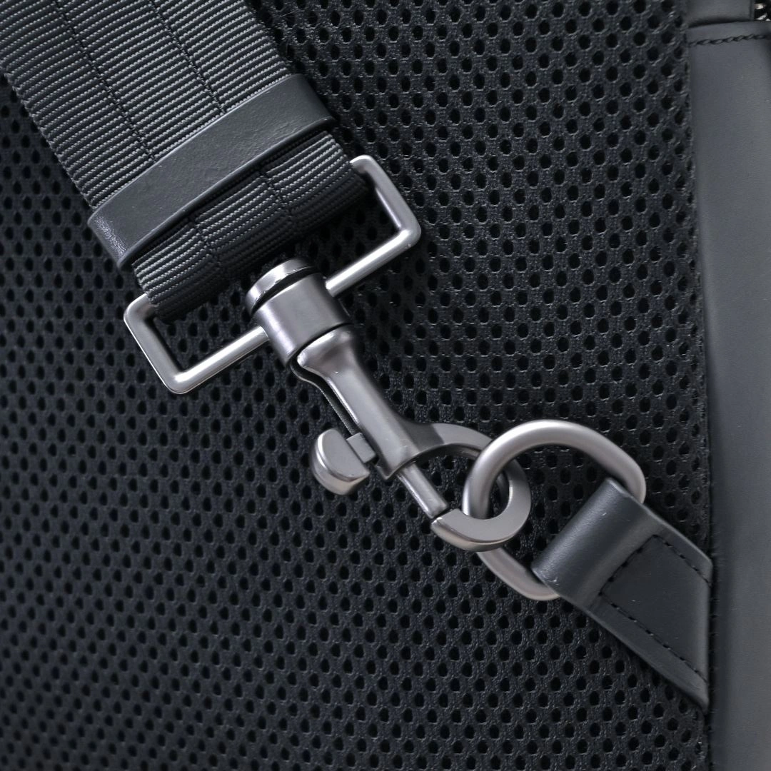 Mens Bottega Veneta Waist Chest Packs WellDesigned 91207