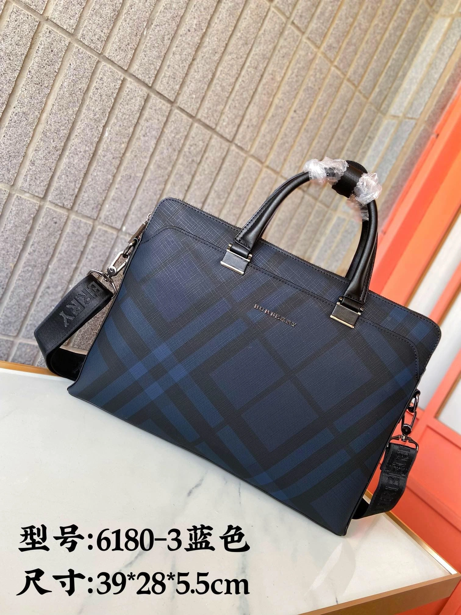 Mens Burberry Briefcases Unisex 93332