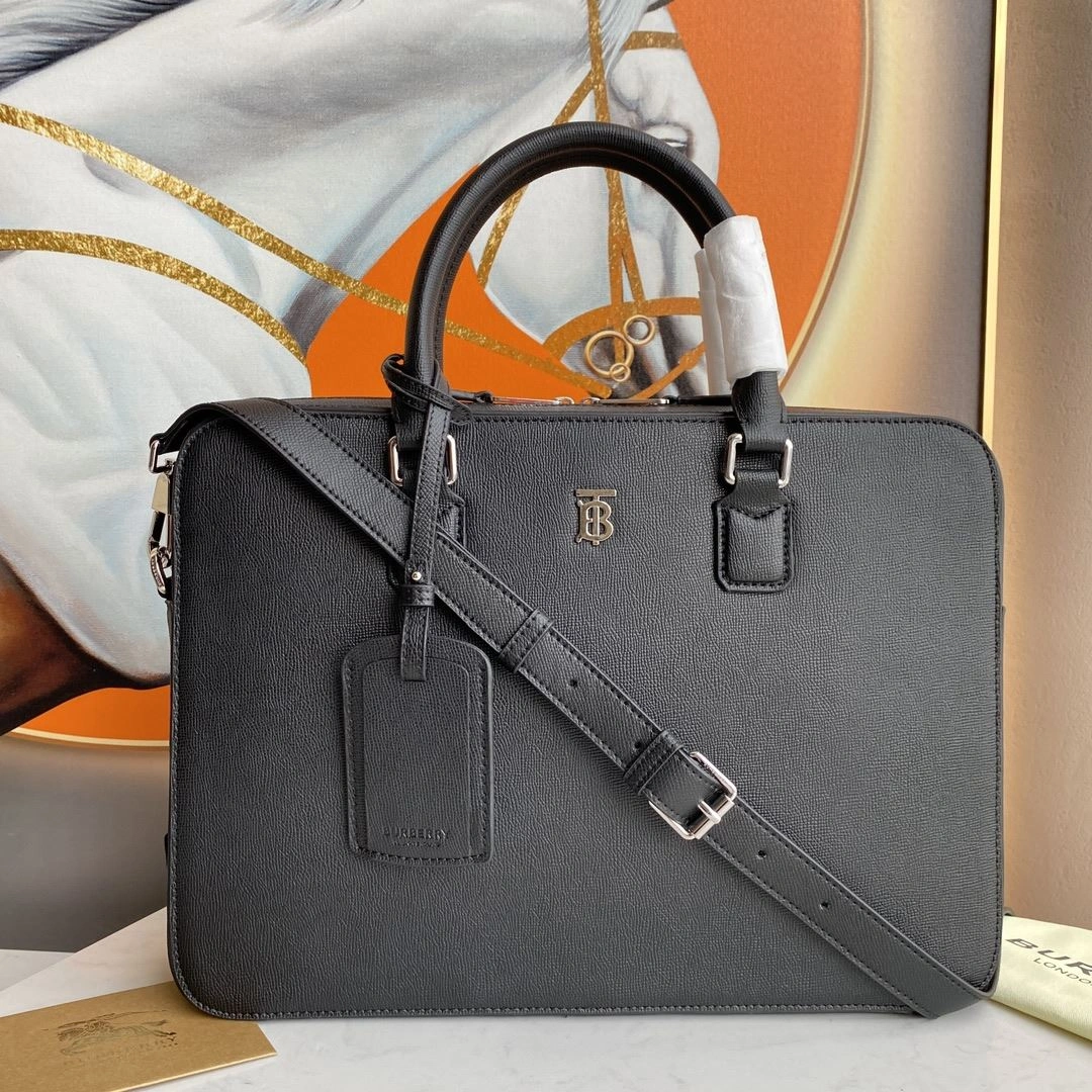 WellDesigned Mens Burberry Briefcases 93324