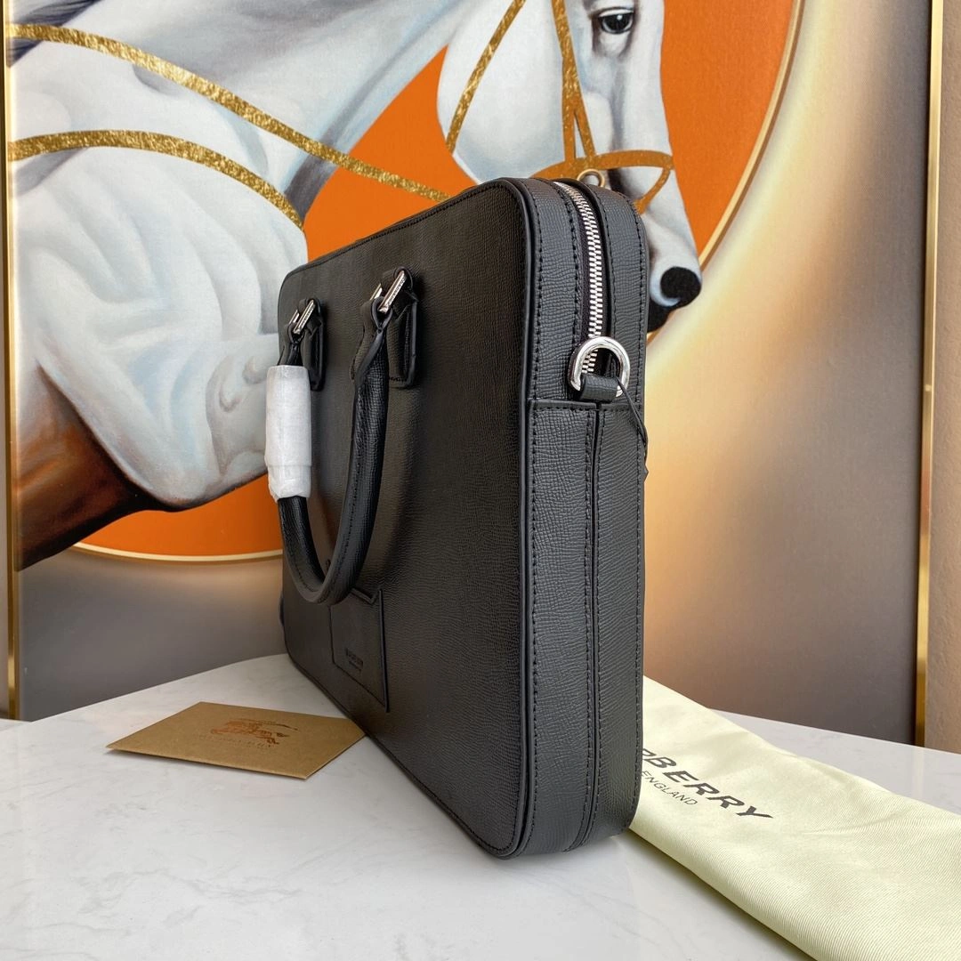 WellDesigned Mens Burberry Briefcases 93324