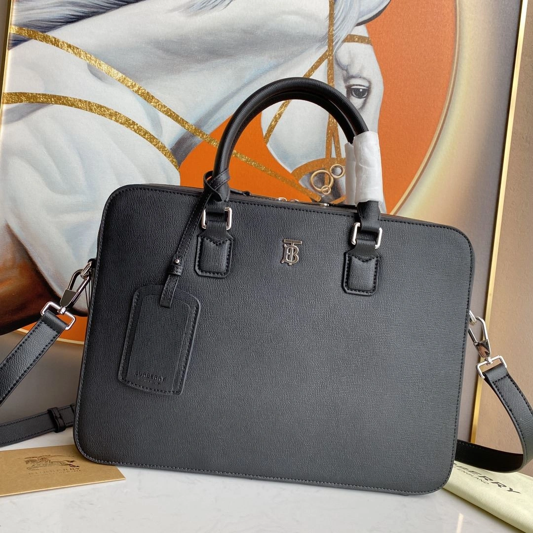 WellDesigned Mens Burberry Briefcases 93324