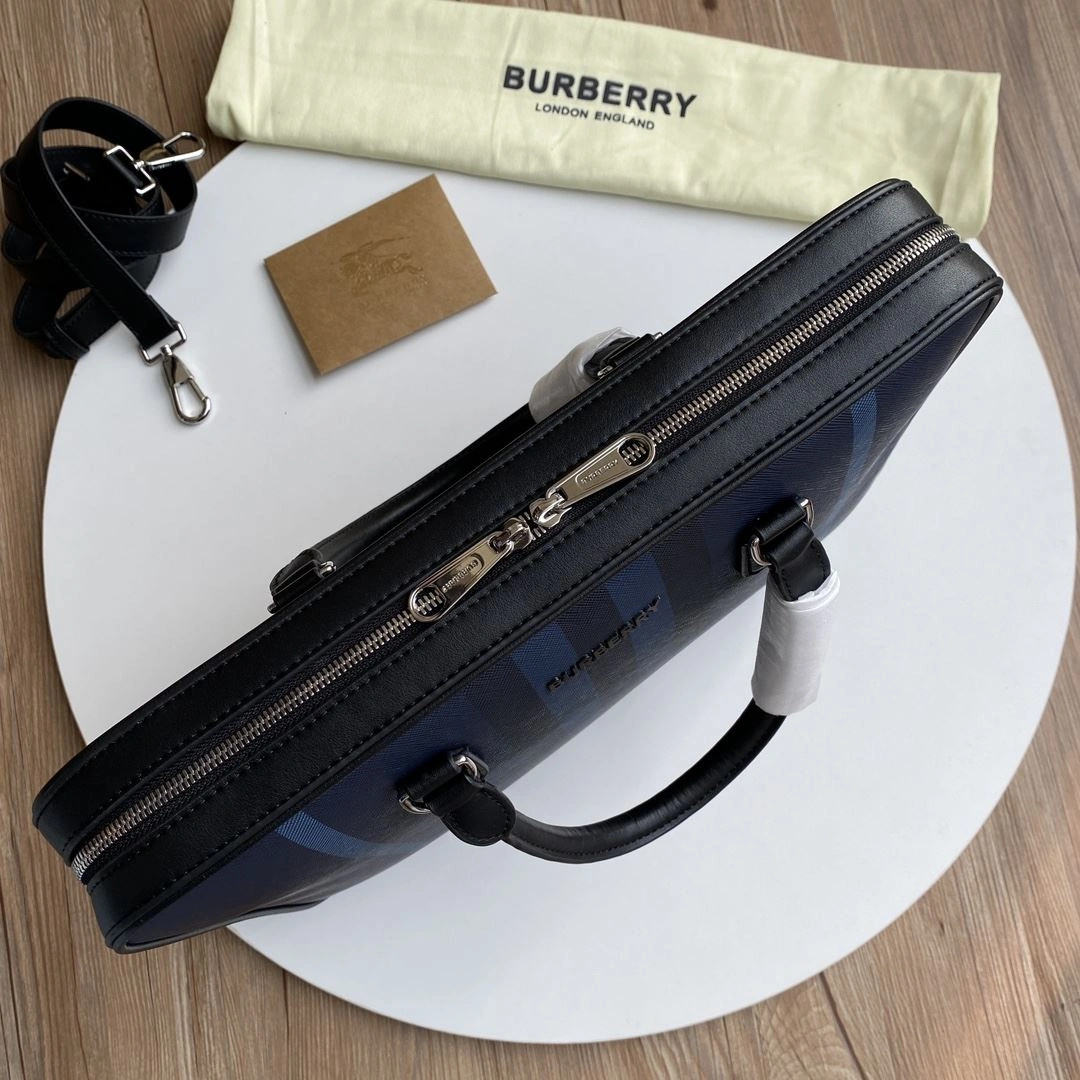 Mens Burberry Briefcases OdorResistant 93319