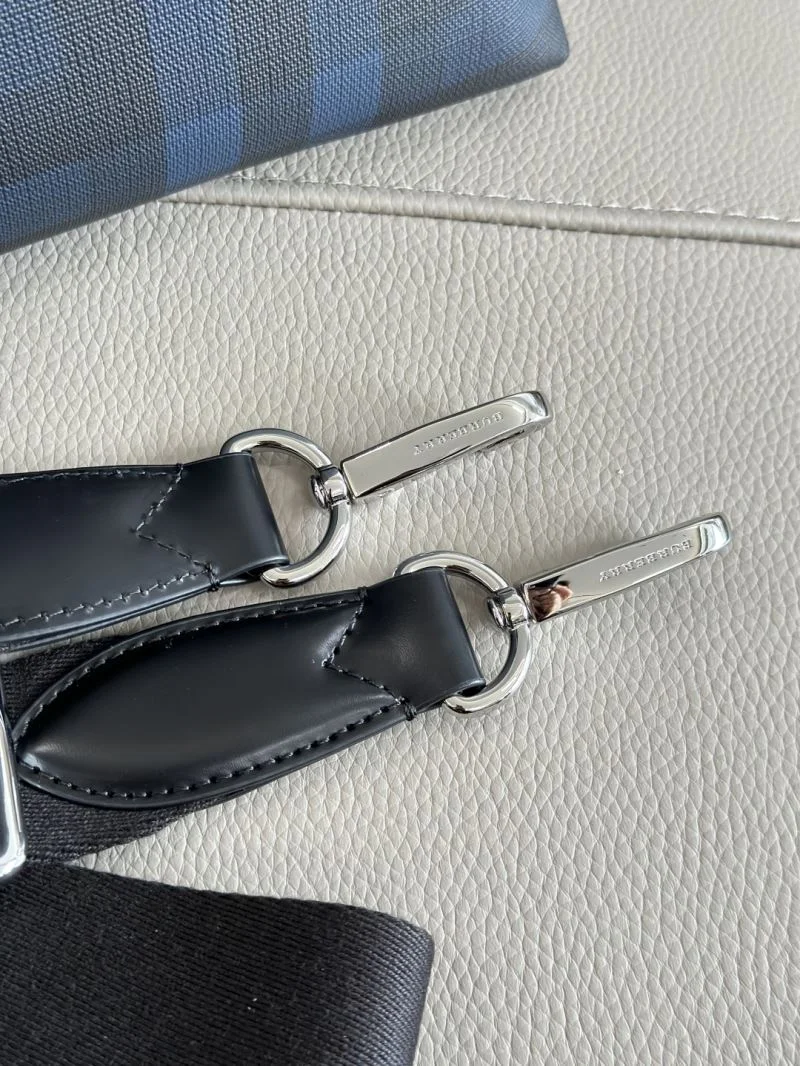 Mens Burberry Briefcases SoftTouch 37784