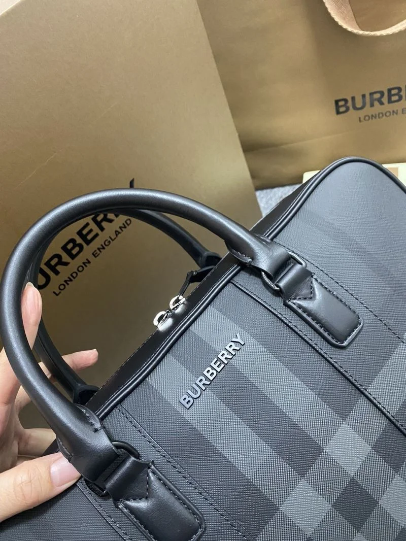 UrbanChic Mens Burberry Briefcases 37762
