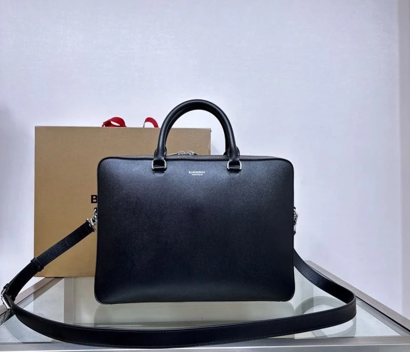DailyWear Mens Burberry Briefcases 37770