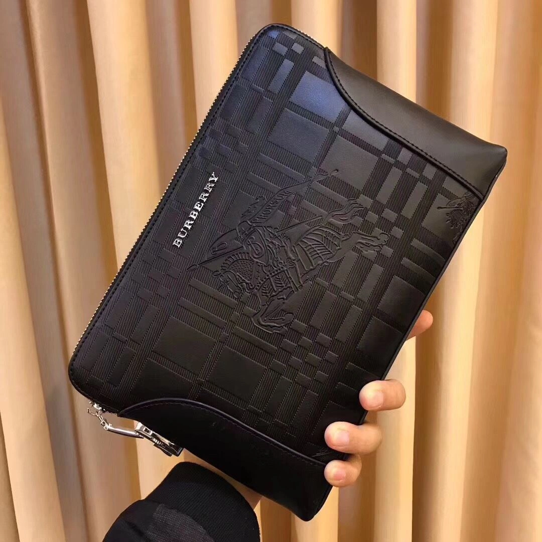 Unisex Mens Burberry Clutch Bags 93316