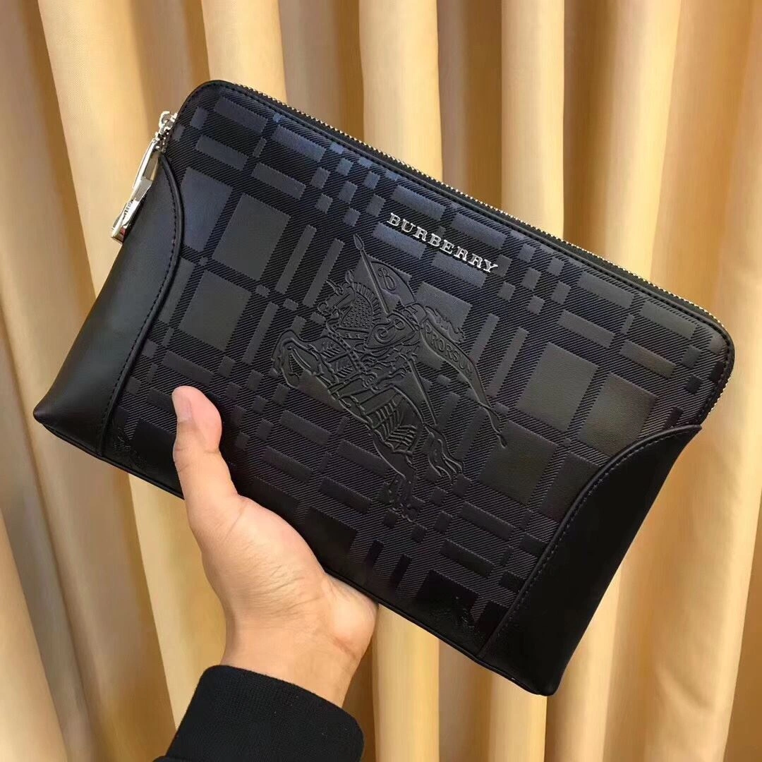 Unisex Mens Burberry Clutch Bags 93316