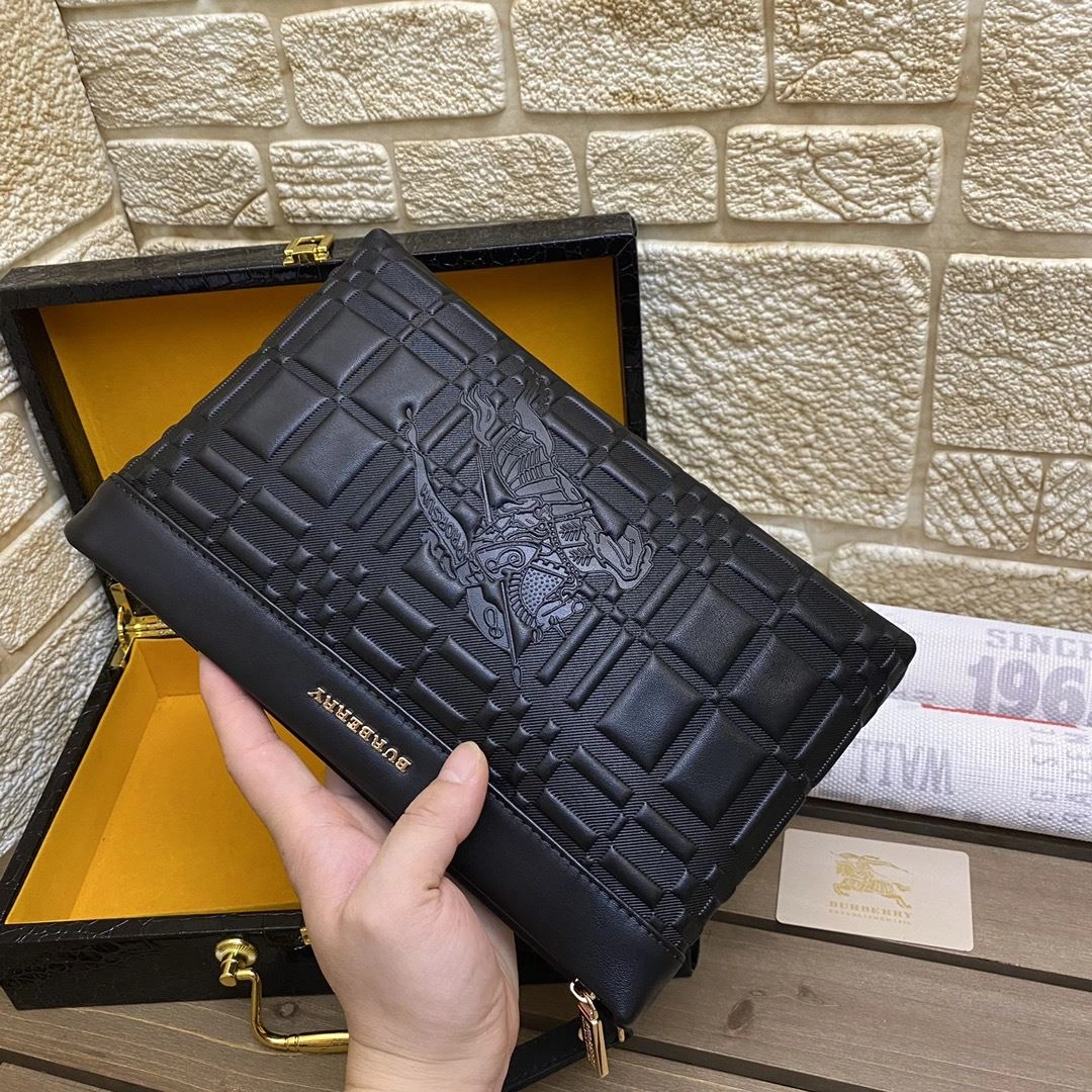 Mens Burberry Clutch Bags BestValue 93311