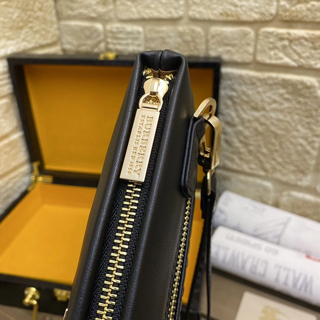 Mens Burberry Clutch Bags BestValue 93311