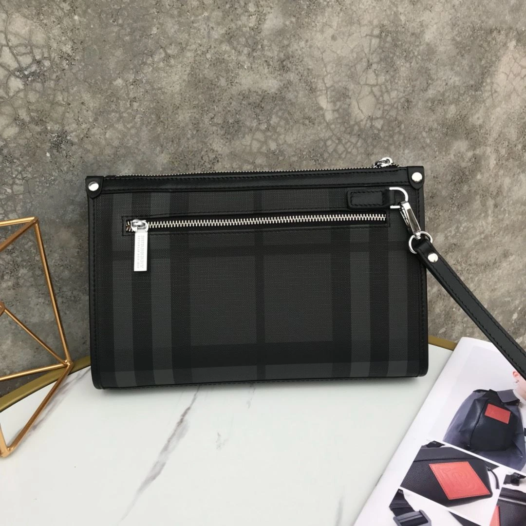 Versatile Mens Burberry Clutch Bags 93309