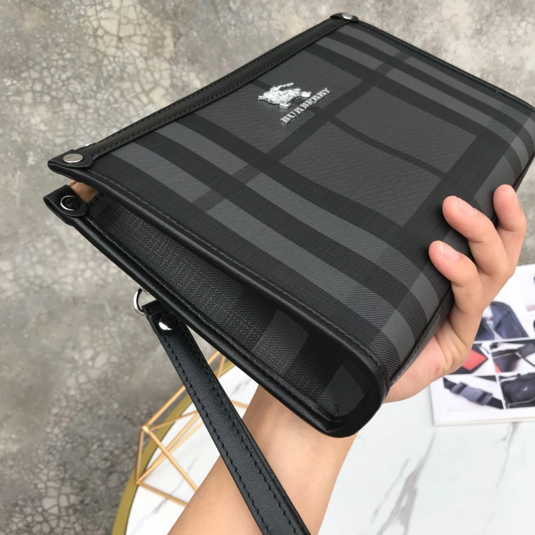 Versatile Mens Burberry Clutch Bags 93309