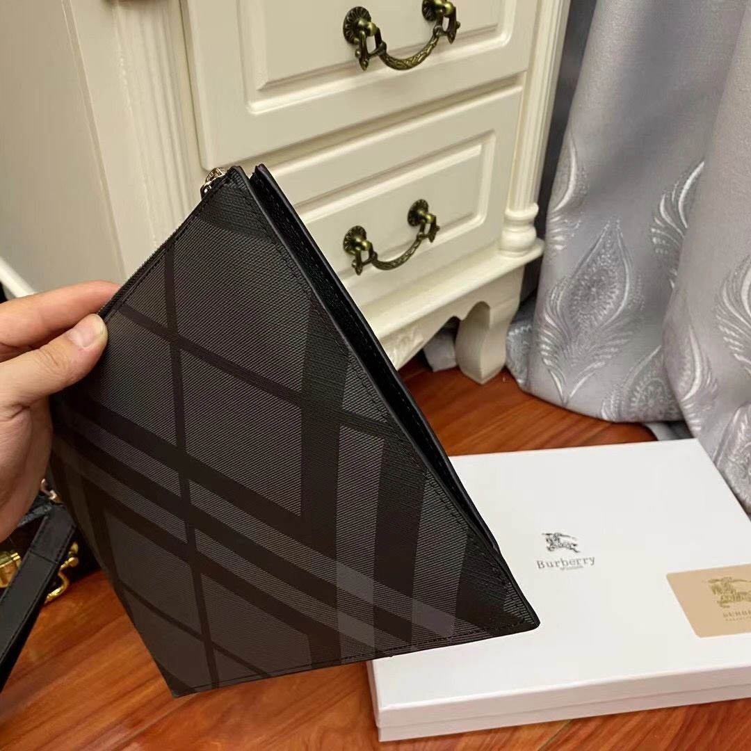 Mens Burberry Clutch Bags Durable 93299