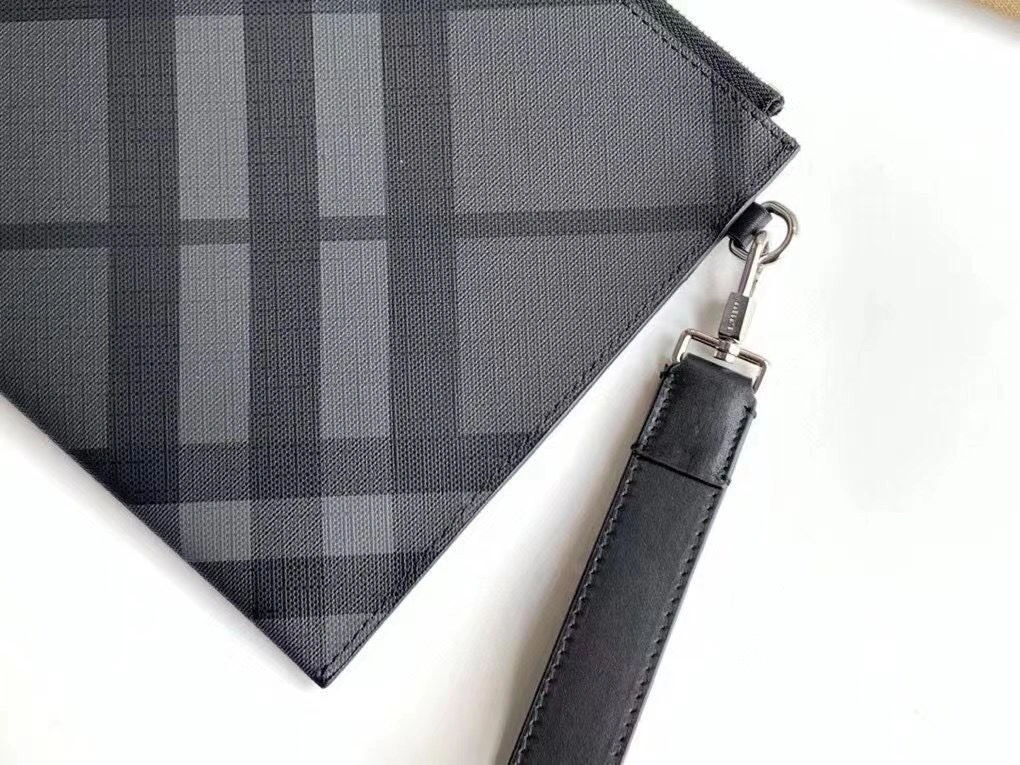 Effortless Mens Burberry Clutch Bags 93296