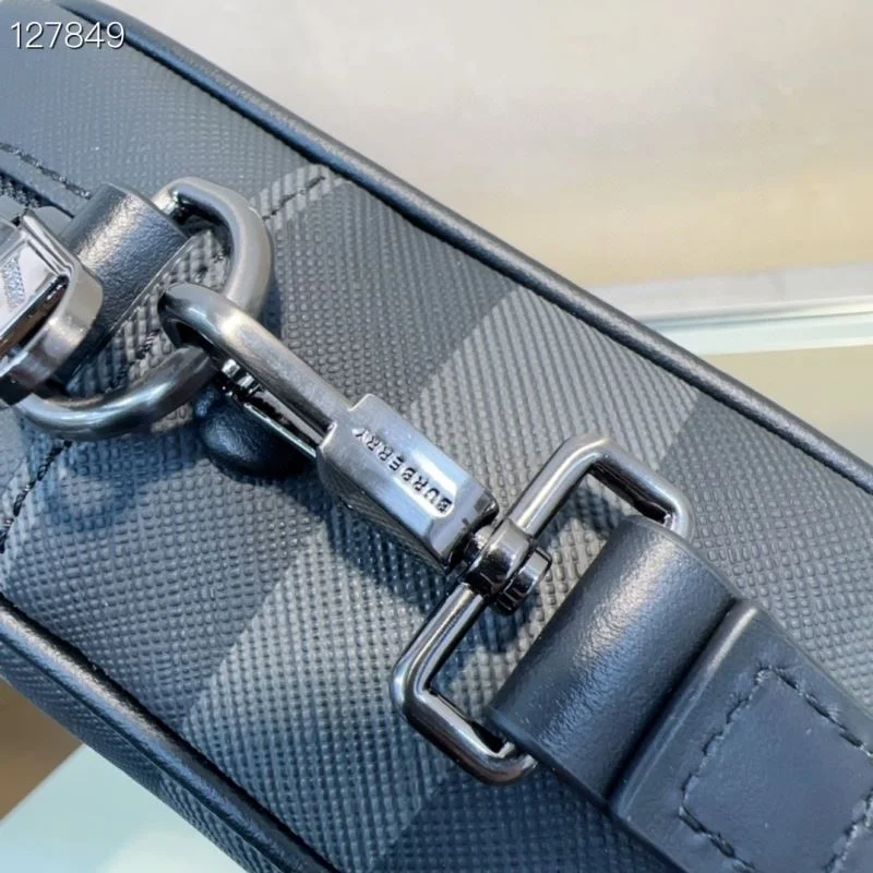 Mens Burberry Clutch Bags Stylish 37755