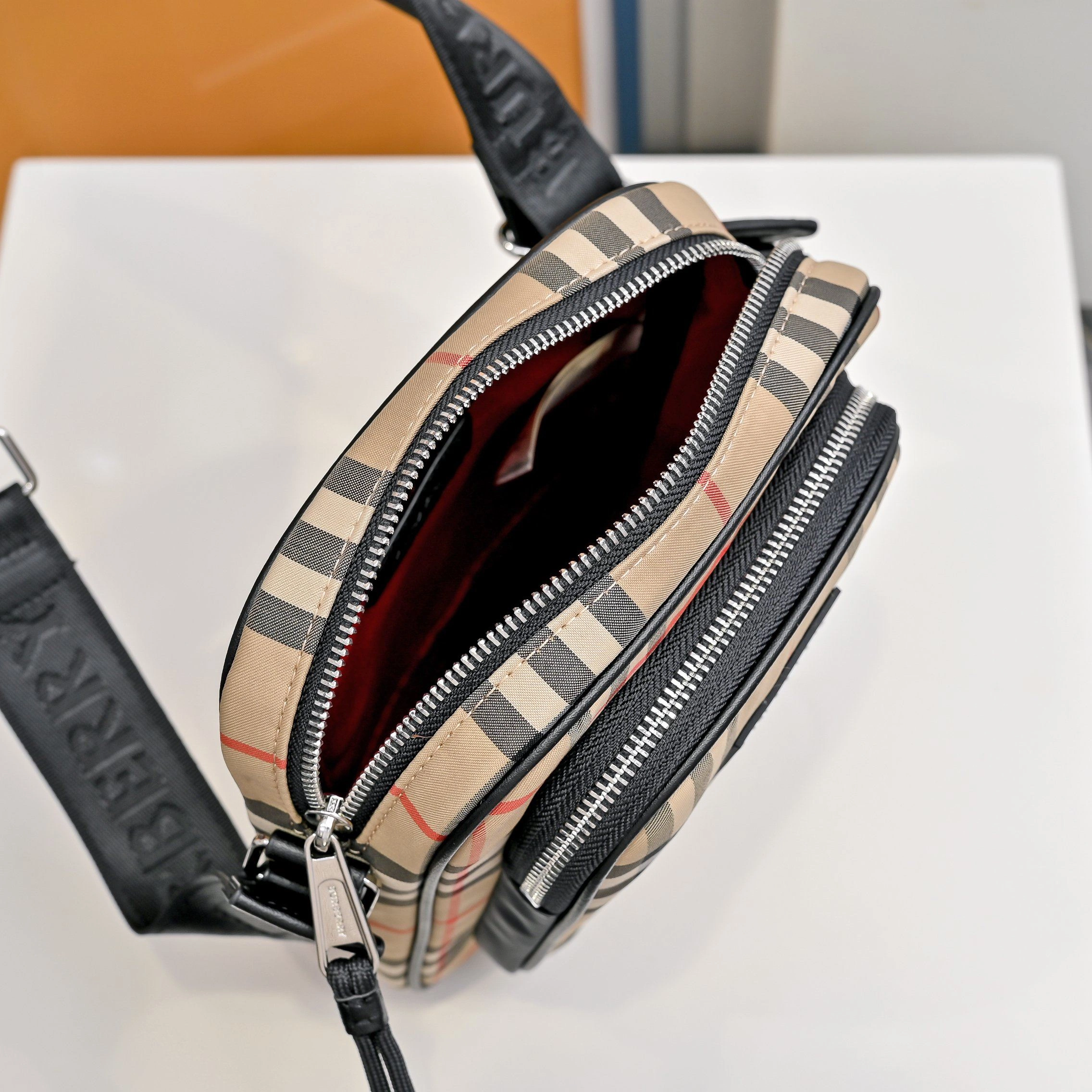 Mens Burberry Satchel Bags Lightweight 93271