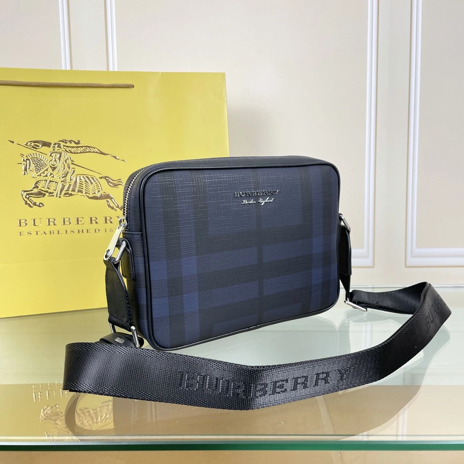 Efficient Mens Burberry Satchel Bags 92294
