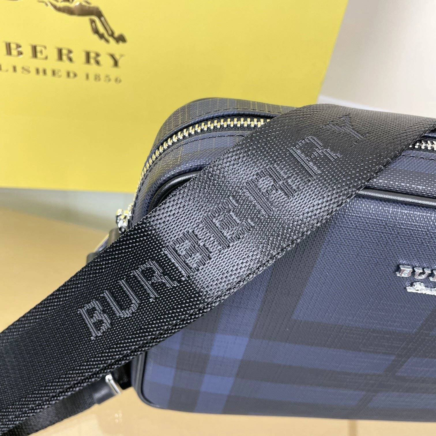 Efficient Mens Burberry Satchel Bags 92294