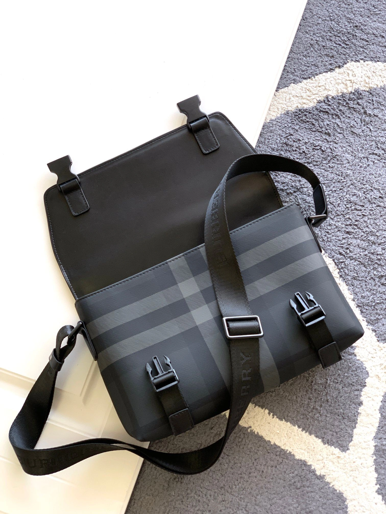Mens Burberry Satchel Bags GoodFit 92232