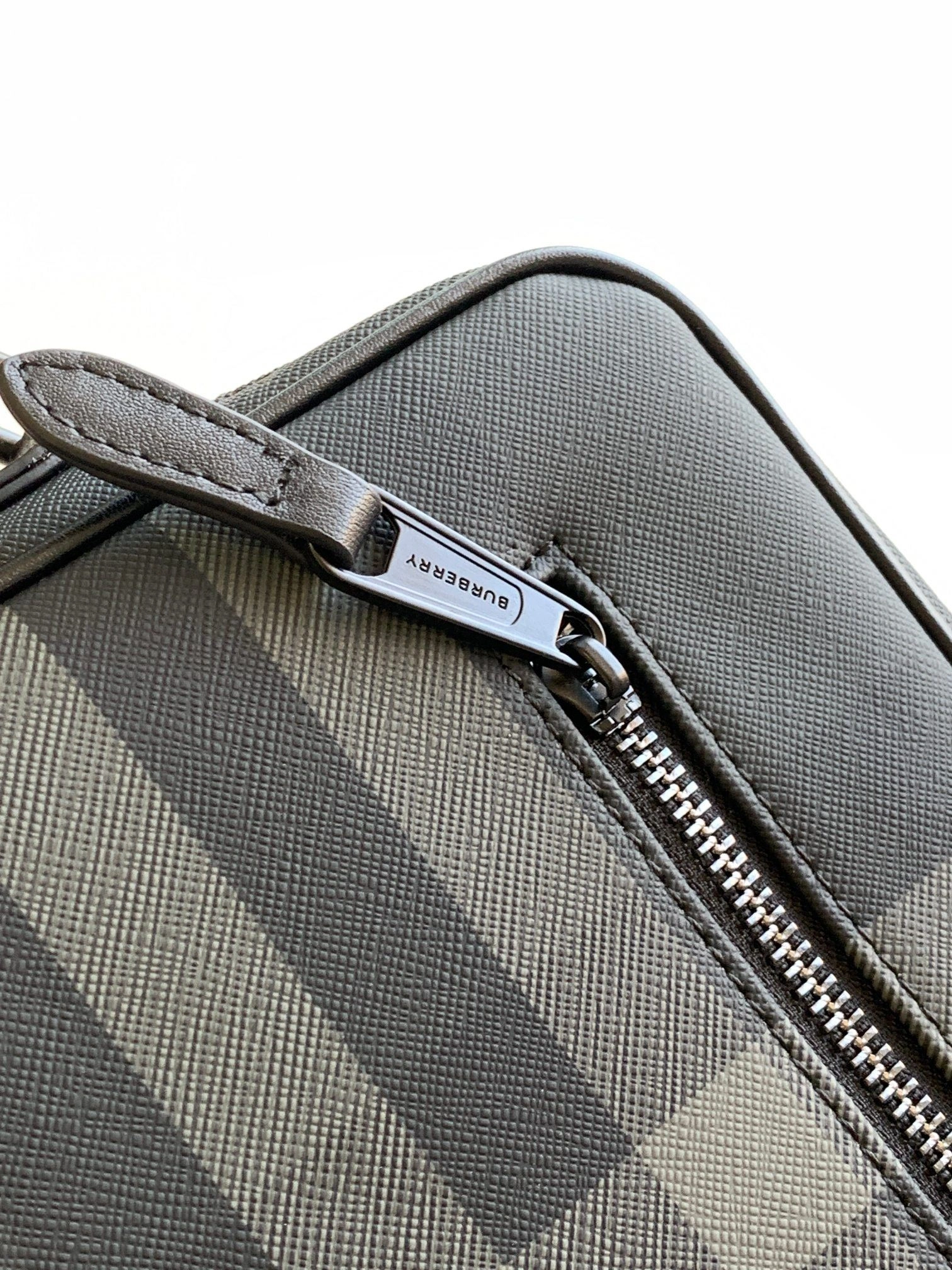 Mens Burberry Satchel Bags SunProtective 92223