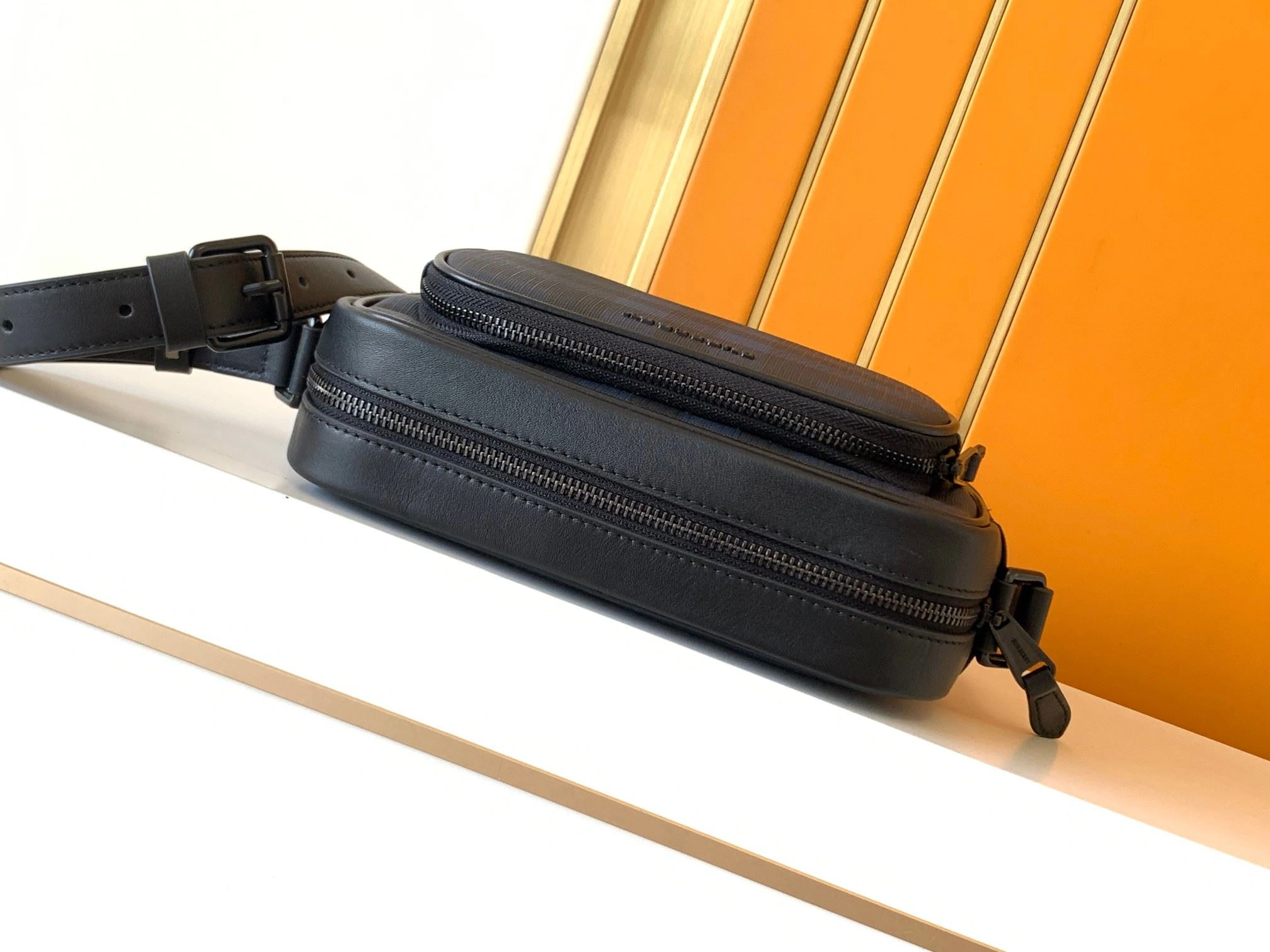 Trendsetting Mens Burberry Satchel Bags 92247