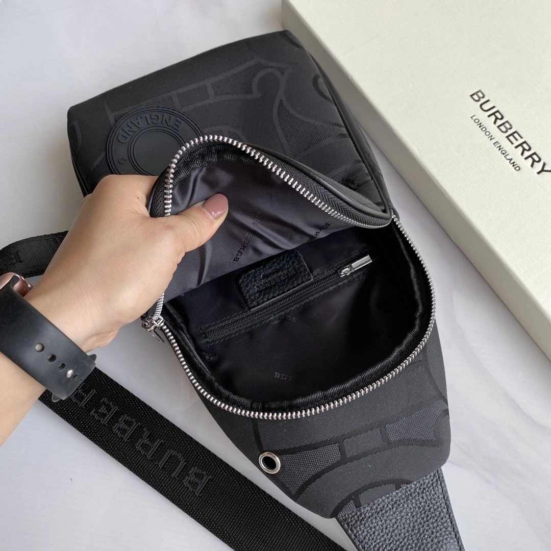Refined Mens Burberry Waist Chest Packs 93286