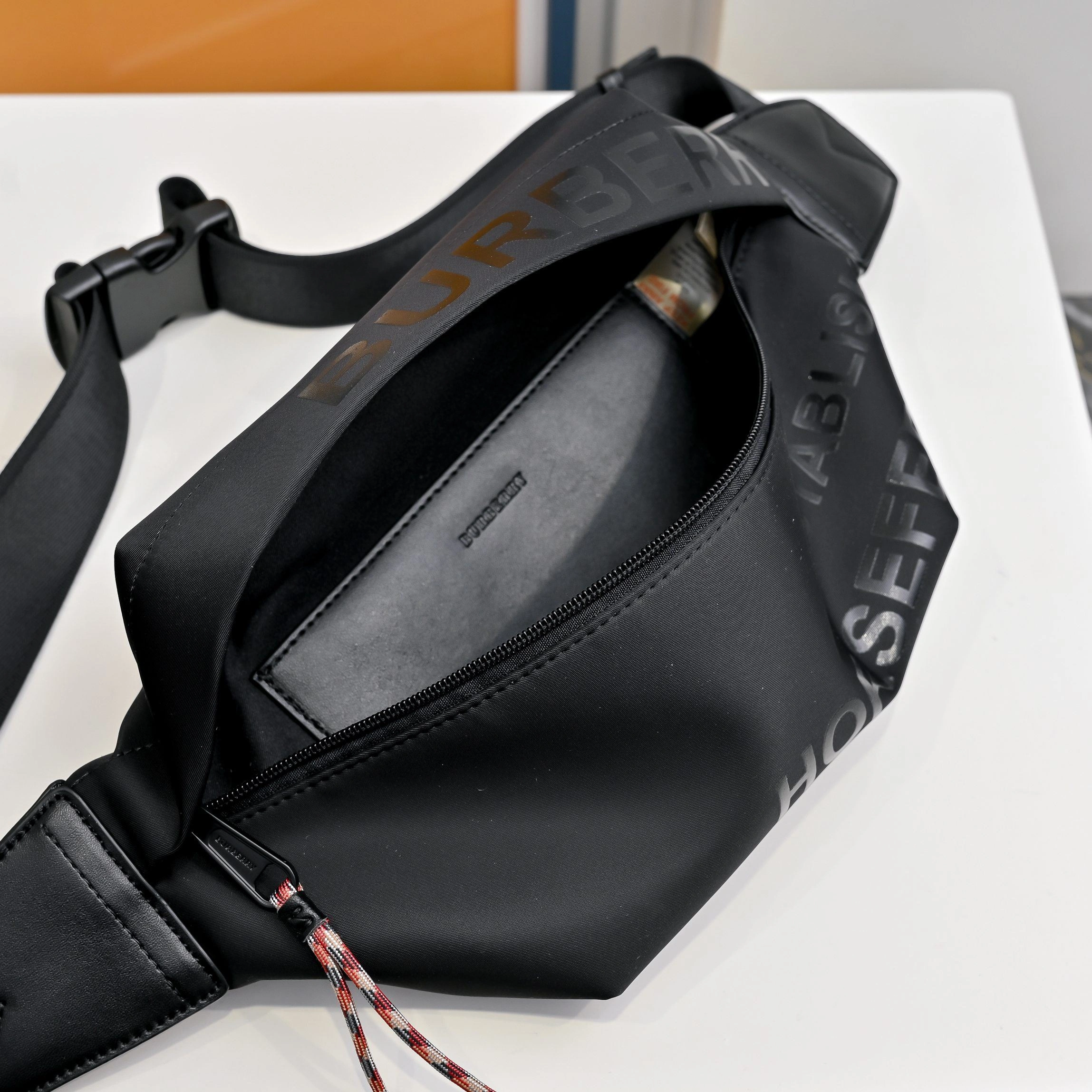 FreshLook Mens Burberry Waist Chest Packs 93234