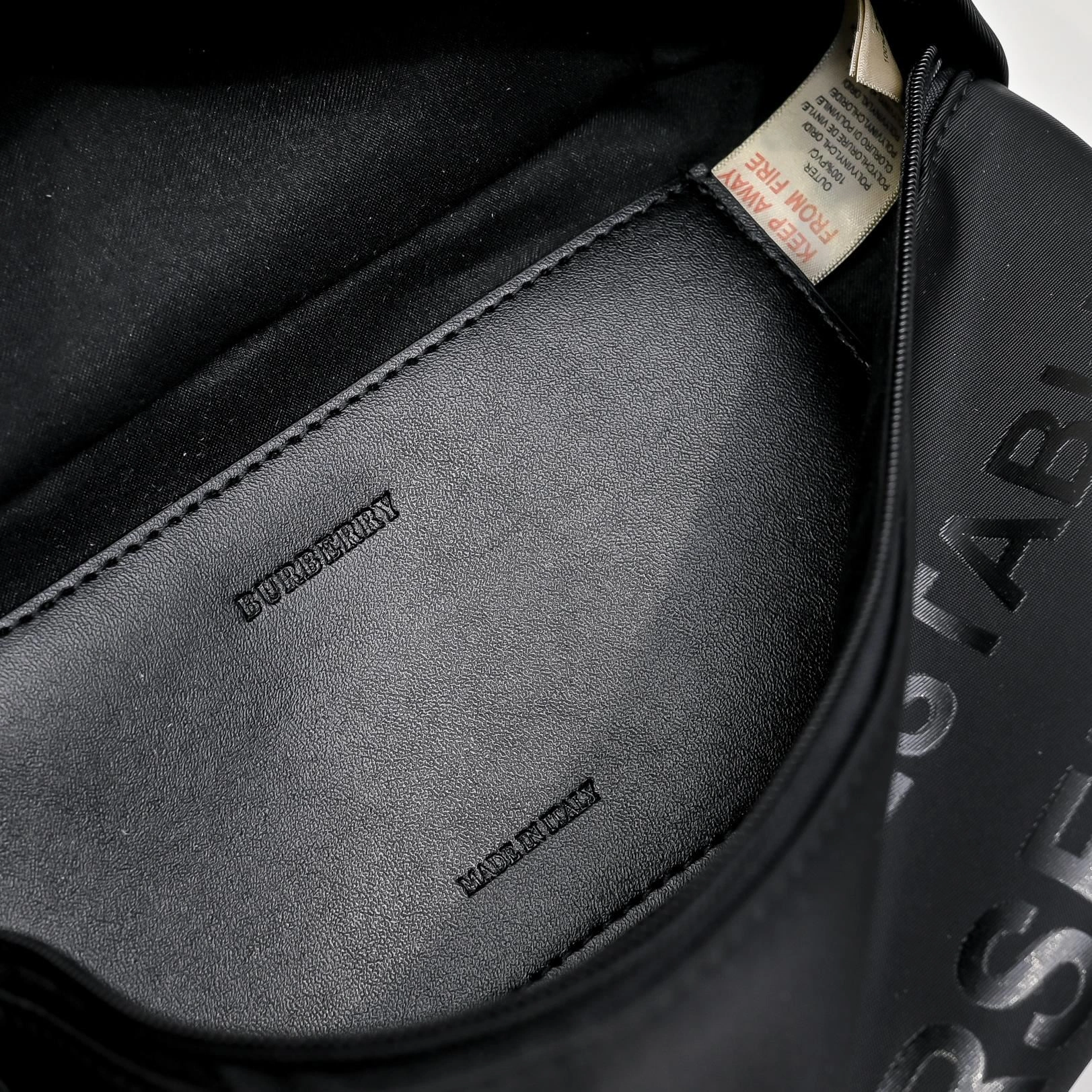 FreshLook Mens Burberry Waist Chest Packs 93234
